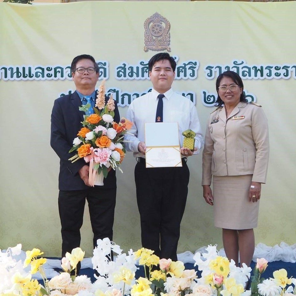ภาควิชาวิศวกรรมคอมพิวเตอร์ คณะวิศวกรรมศาสตร์ จุฬาลงกรณ์มหาวิทยาลัย ขอแสดงความยินดีกับ นายธีรัฐพล งามพงษ์พรรณ - รูปภาพที่ 3