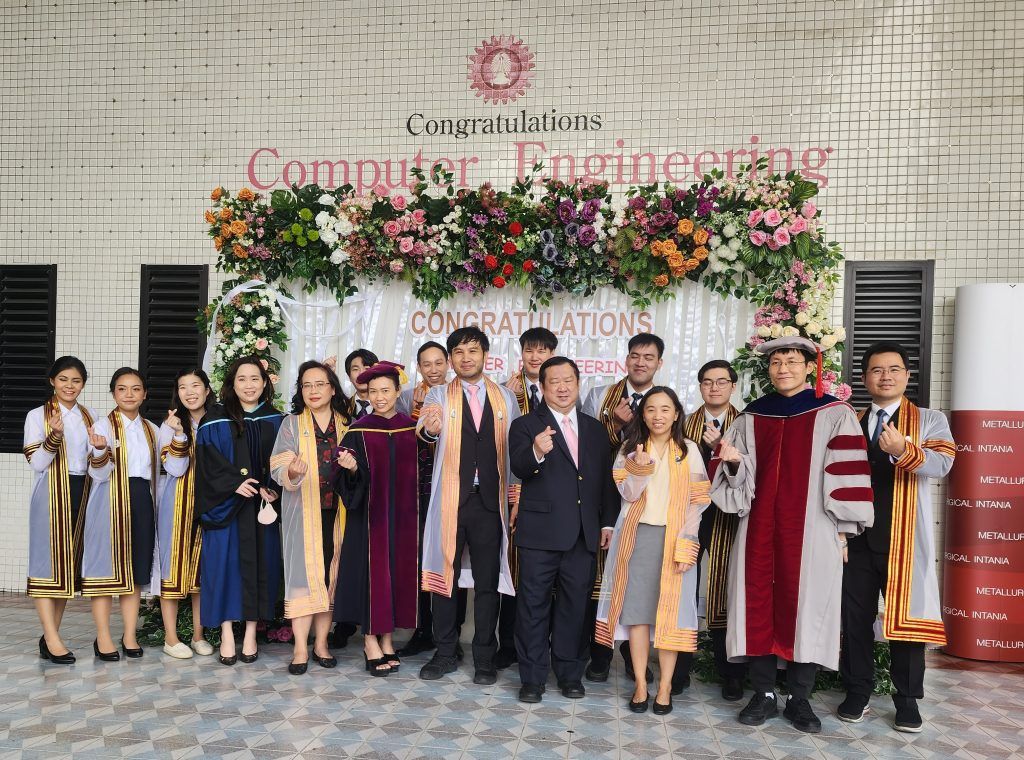 ภาควิชาวิศวกรรมคอมพิวเตอร์ขอแสดงความยินดีกับบัณฑิต ระดับมหาบัณฑิตและดุษฎีบัณฑิต  ในวันที่ 11 พฤศจิกายน 2565 - รูปภาพที่ 2