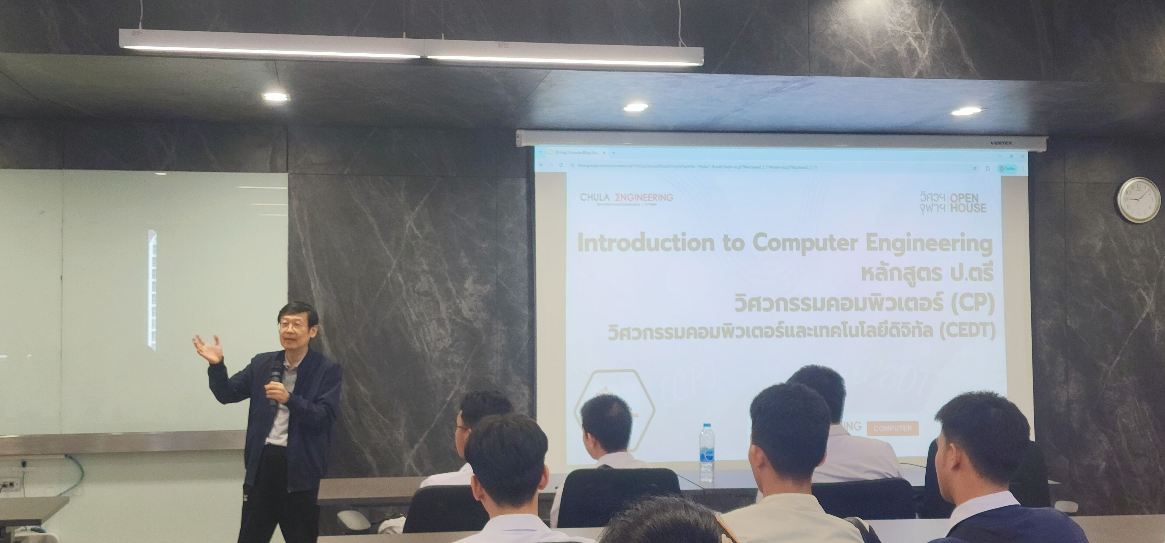 🥳ภาควิชาวิศวกรรมคอมพิวเตอร์ให้การต้อนรับคณะอาจารย์และนักเรียนจากโรงเรียนสุราษฎร์ธานีเข้าเยี่ยมชมภาควิชาวิศวกรรมคอมพิวเตอร์ - รูปภาพที่ 5