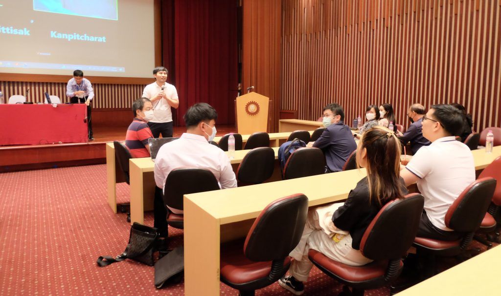 รูปบรรยากาศงาน ปฐมนิเทศ - รูปภาพที่ 2