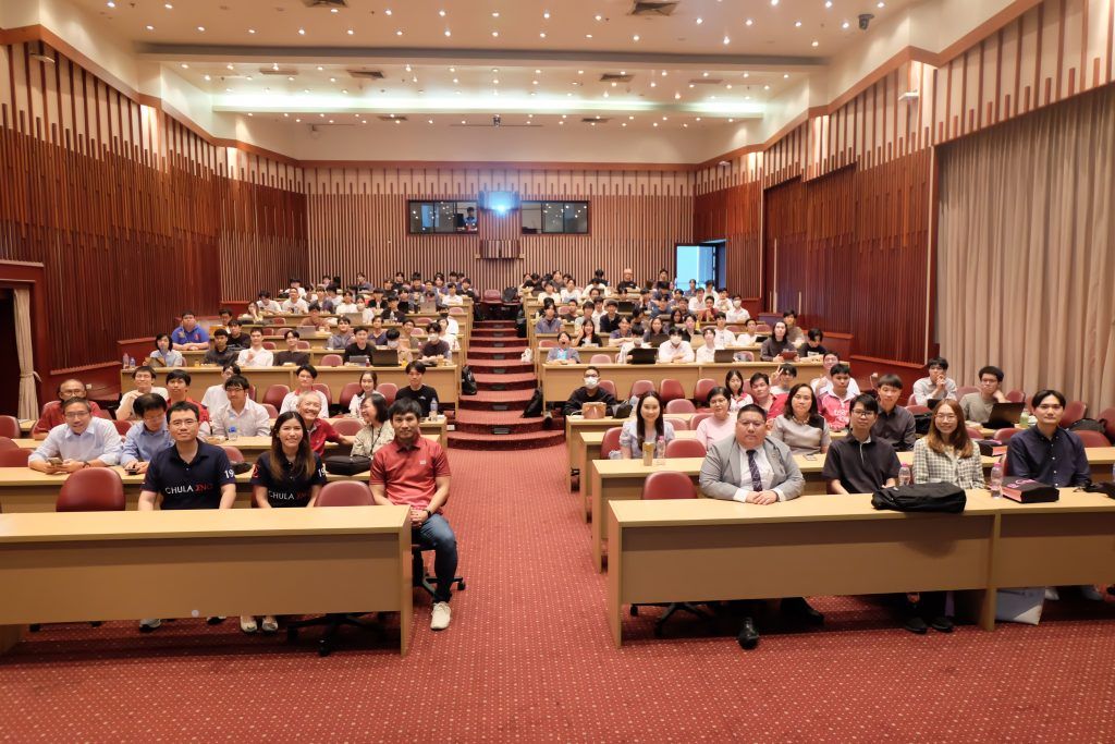 รูปภาพกิจกรรม "Achieving Your Bright Journey Through Further Education การศึกษาต่อเพื่อความสำเร็จ - รูปภาพที่ 1