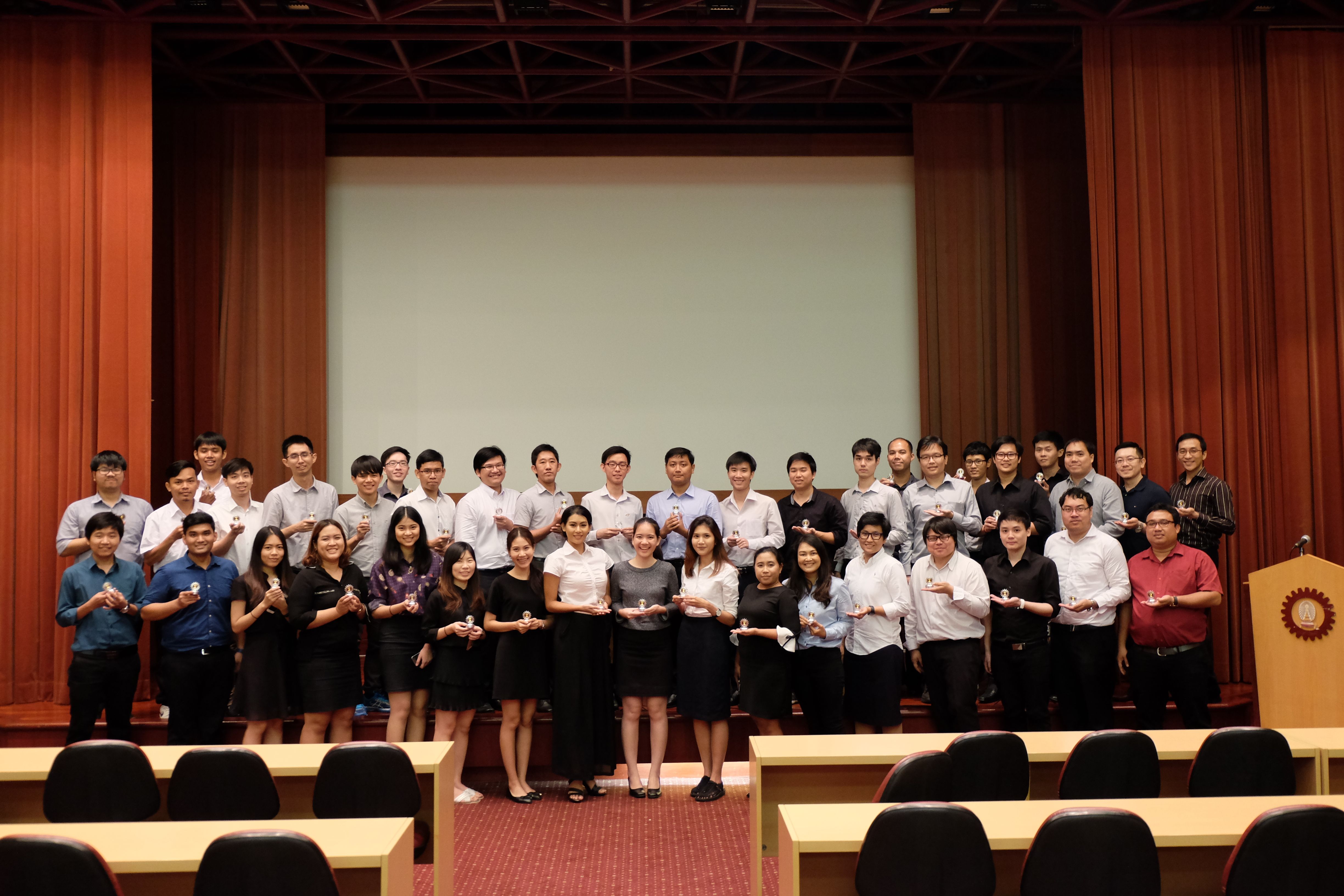 ภาพกิจกรรมงานปัจฉิมนิเทศนิสิตบัณฑิตศึกษา ประจำปีการศึกษา 2559 - รูปภาพที่ 1