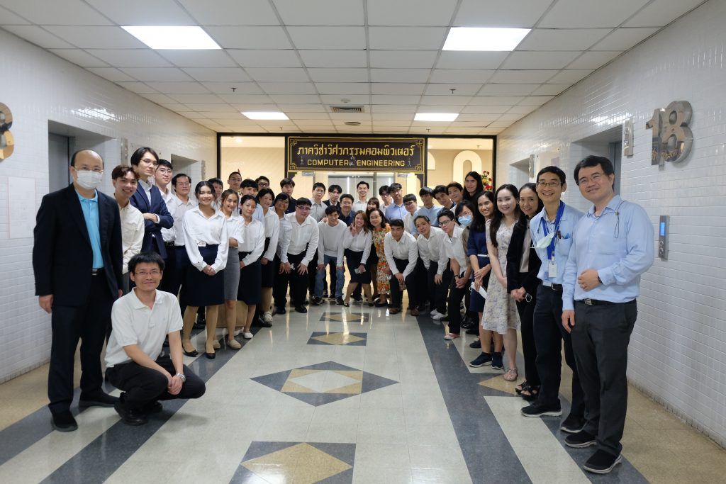 ภาพบรรยายกาศงานปัจฉิมนิเทศบัณฑิตศึกษา ภาควิชาวิศวกรรมคอมพิวเตอร์ ปีการศึกษา 2565 - รูปภาพที่ 4