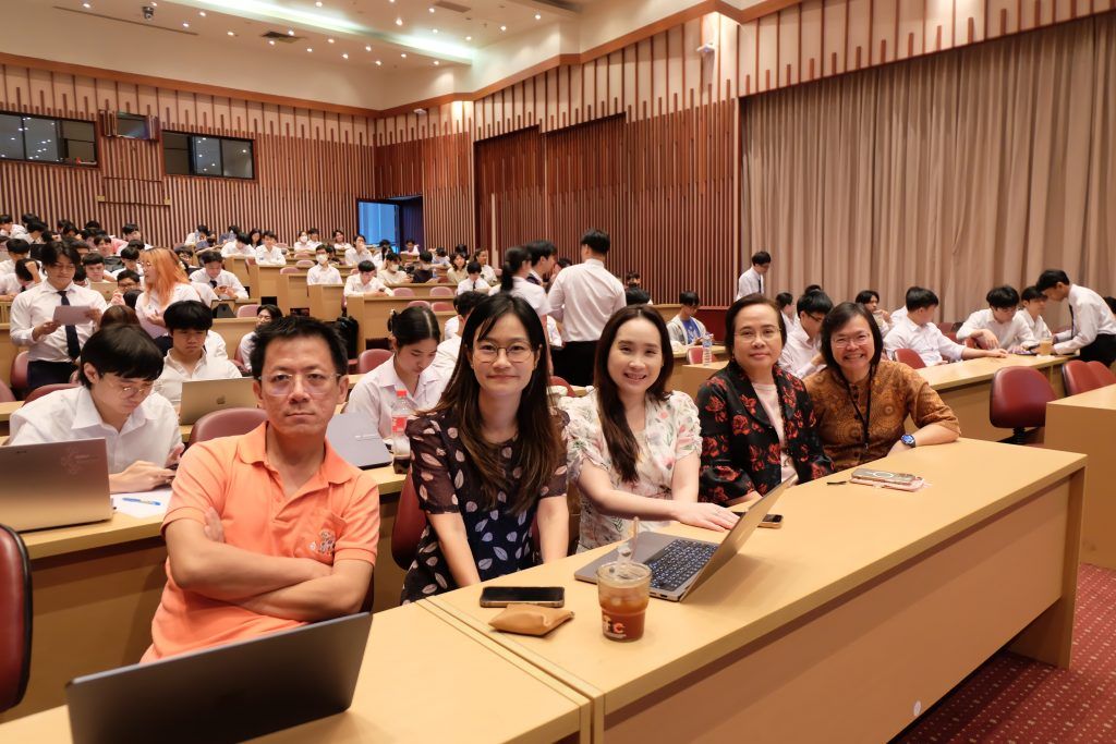 ภาพกิจกรรมวันไหว้ครู ประจำปีการศึกษา 2568 - รูปภาพที่ 5
