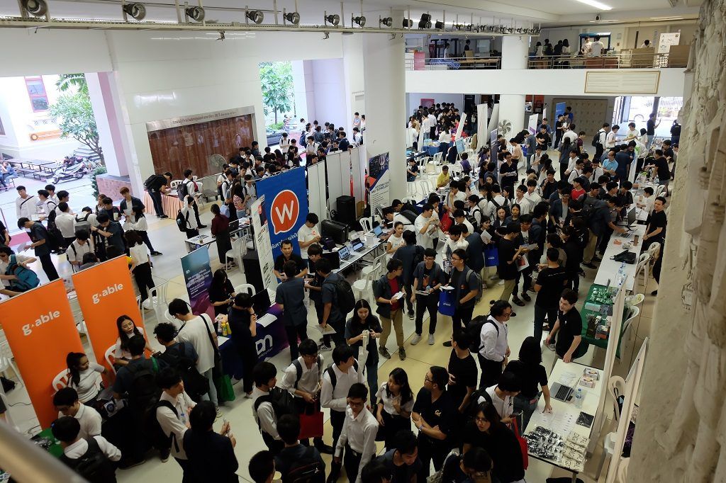 CPCU Job fair 2019 ภาควิชาวิศวกรรมคอมพิวเตอร์ คณะวิศวกรรมศาสตร์ จุฬาลงกรณ์มหาวิทยาลัย ได้จัดนิทรรศการงานด้านวิศวกรรมคอมพิวเตอร์ - รูปภาพที่ 1