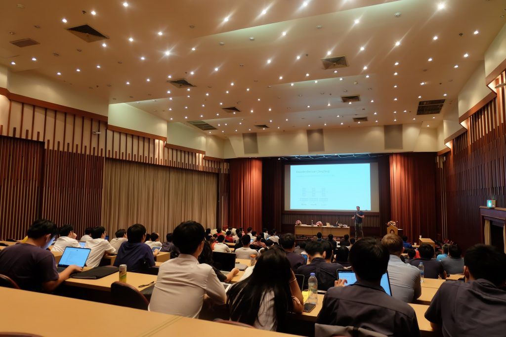 ภาพงานCP’s Talk -Grounded Multi-Agent Language Games - รูปภาพที่ 3