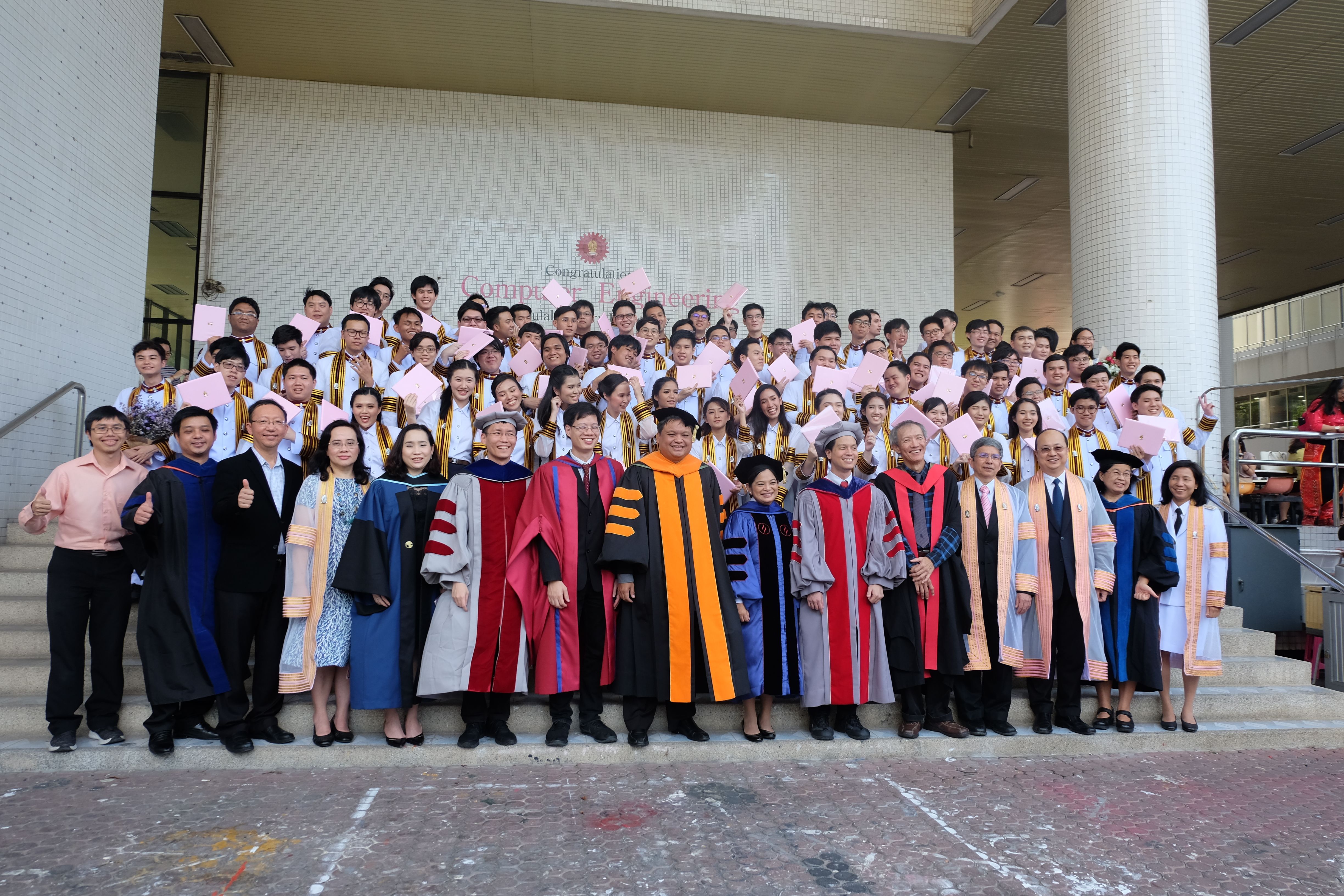 ภาควิชาวิศวกรรมคอมพิวเตอร์ขอแสดงความยินดีกับบัณฑิตทุกท่าน - รูปภาพที่ 6