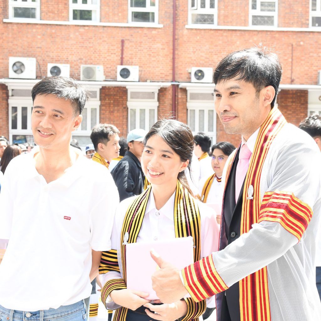 ภาควิชาฯ ขอแสดงความยินดีแก่บัณฑิต ระดับปริญญาบัณฑิตของภาควิชาฯในโอกาสสำเร็จการศึกษาและรับพระราชทานปริญญาบัตรประจำปีการศึกษา 2566 - รูปภาพที่ 3
