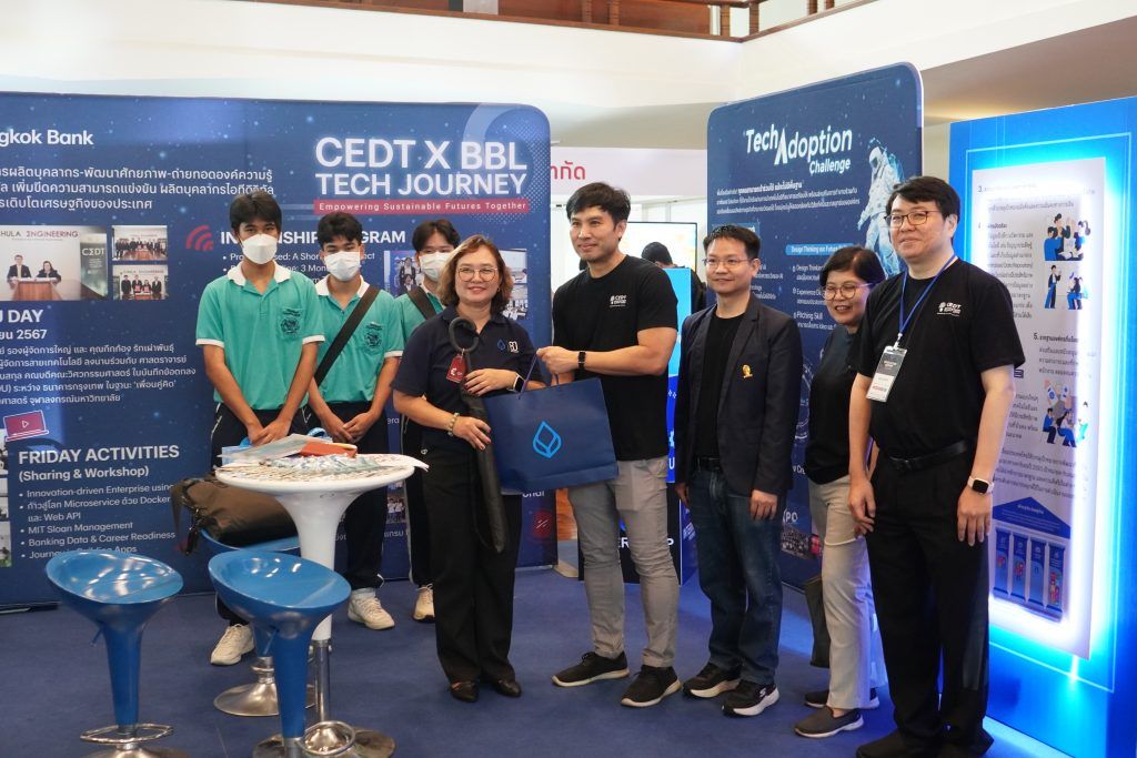 CEDT Innovation Summit 2025สุดล้ำ CEDT ปล่อยของให้โลกจำ ในงาน “CEDT Innovation Summit 2025” จุดประกายเวทีนวัตกรรมแห่งอนาคต เมื่อเทคโนโลยีและความคิดสร้างสรรค์มาบรรจบกันอย่างลงตัว! ห - รูปภาพที่ 5