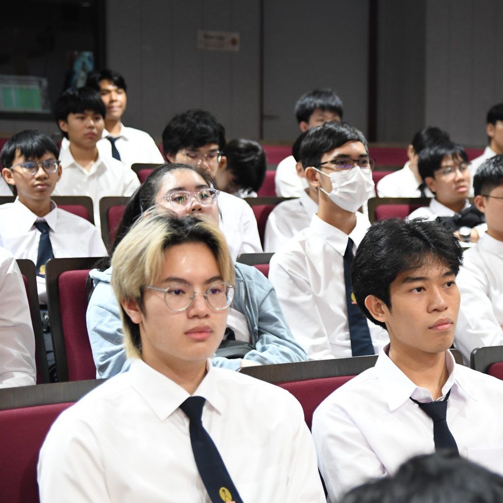งานปฐมนิเทศนิสิตหลักสูตรวิศวกรรมคอมพิวเตอร์และเทคโนโลยีดิจิทัล (CEDT 03 )ประจำปีการศึกษา 2568 - รูปภาพที่ 2