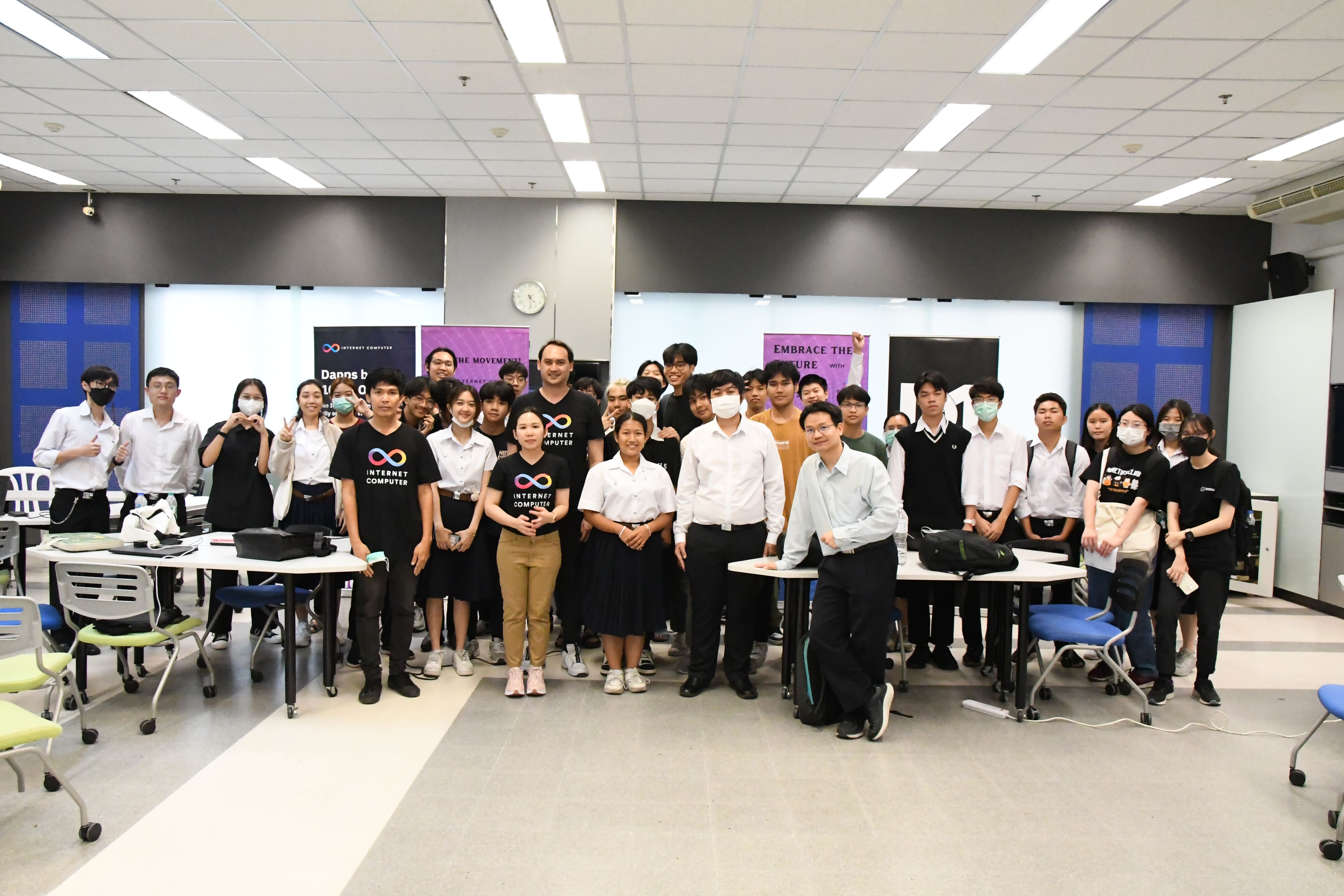 ?ประมวลภาพงานกิจกรรม Friday Activities ( สัปดาห์ที่ 7 )?