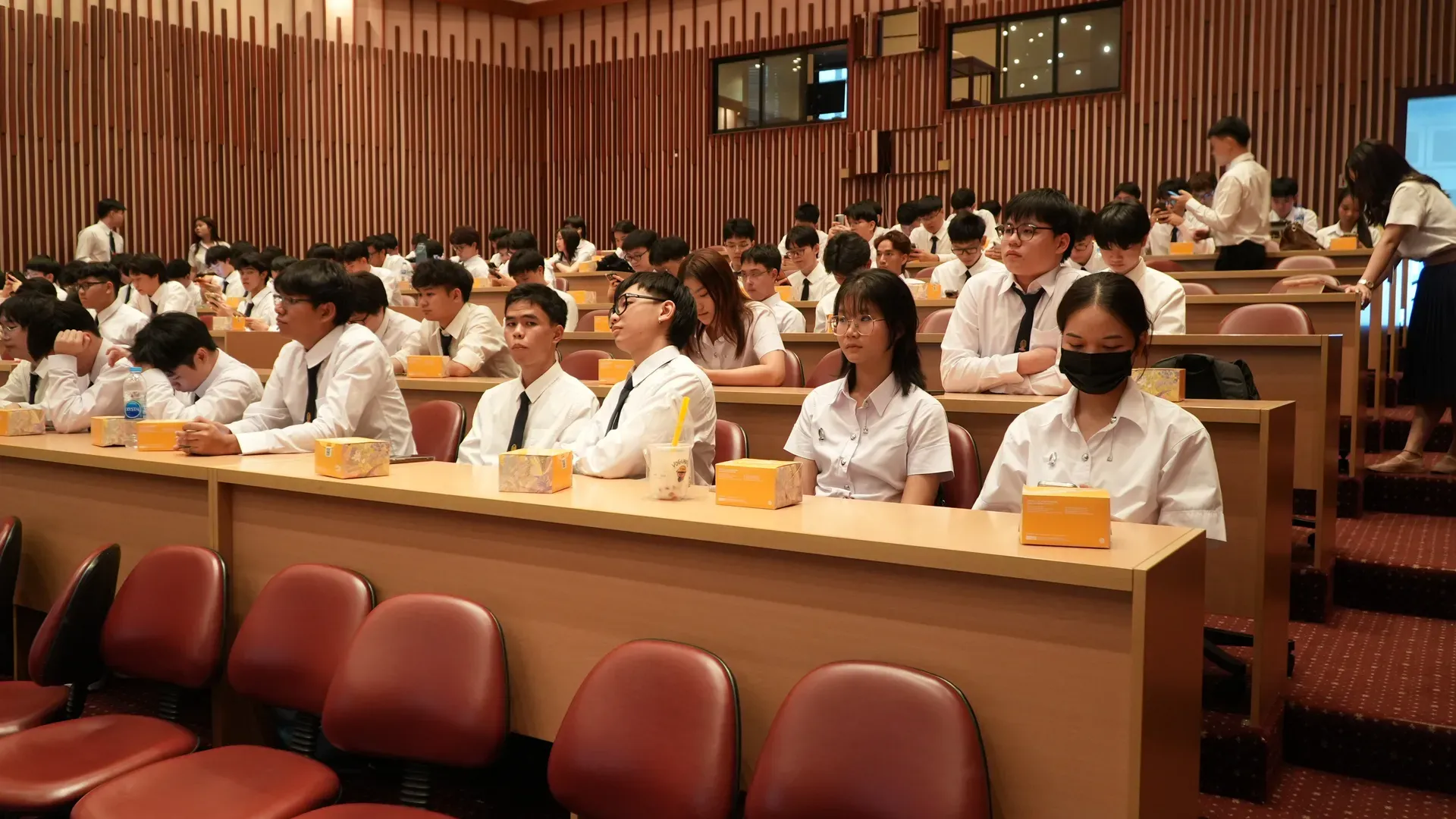 ภาพบรรยากาศงานปฐมนิเทศนิสิตใหม่ สาขาวิชาวิศวกรรมคอมพิวเตอร์ (CP53) ประจำปีการศึกษา 2569 - รูปภาพที่ 1