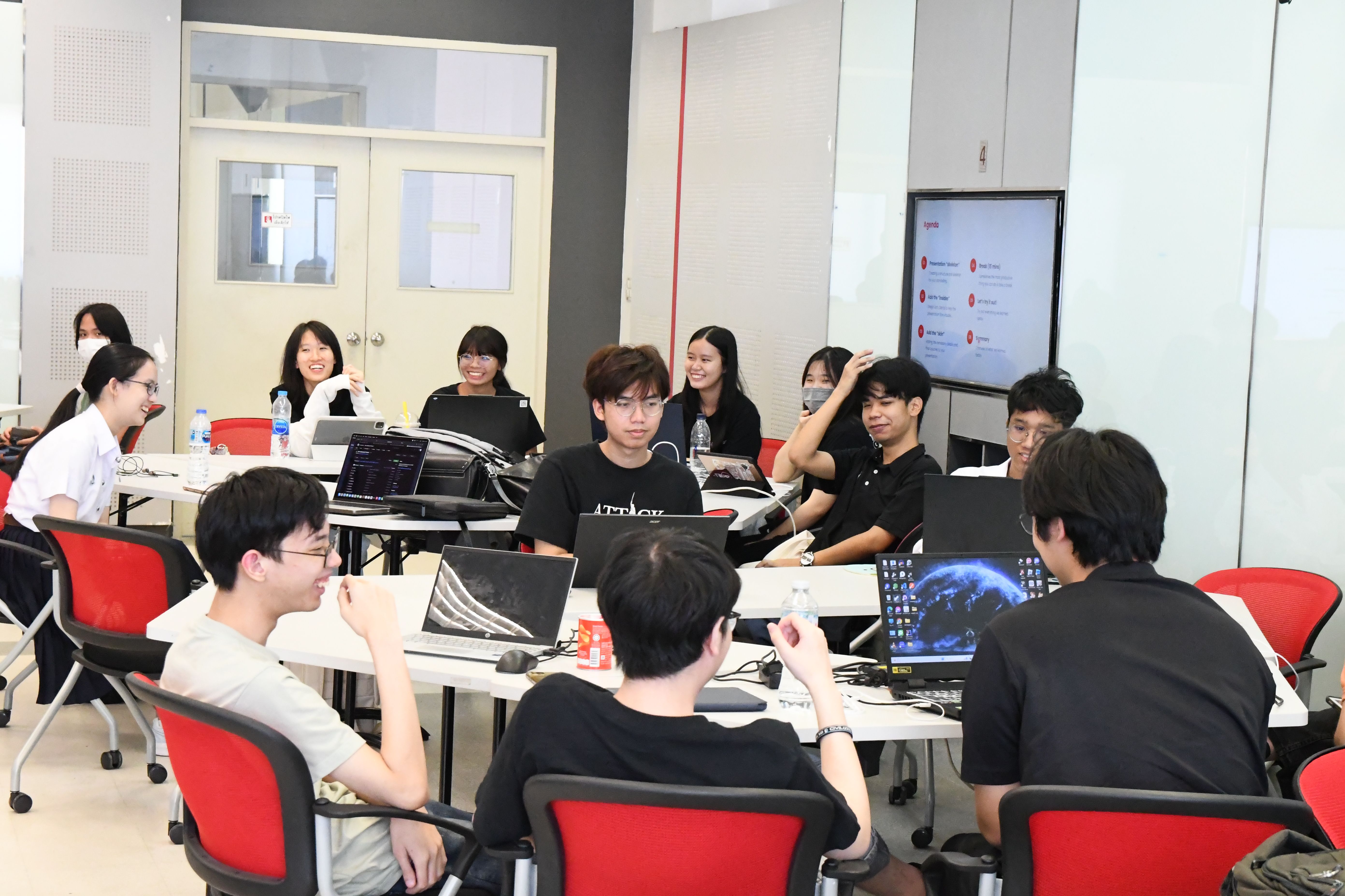 ?ประมวลภาพงานกิจกรรม Friday Activities ( สัปดาห์ที่ 10 )?เมื่อวันศุกร์ ที่ 15 มีนาคม 2567 ( ที่ผ่านมา )