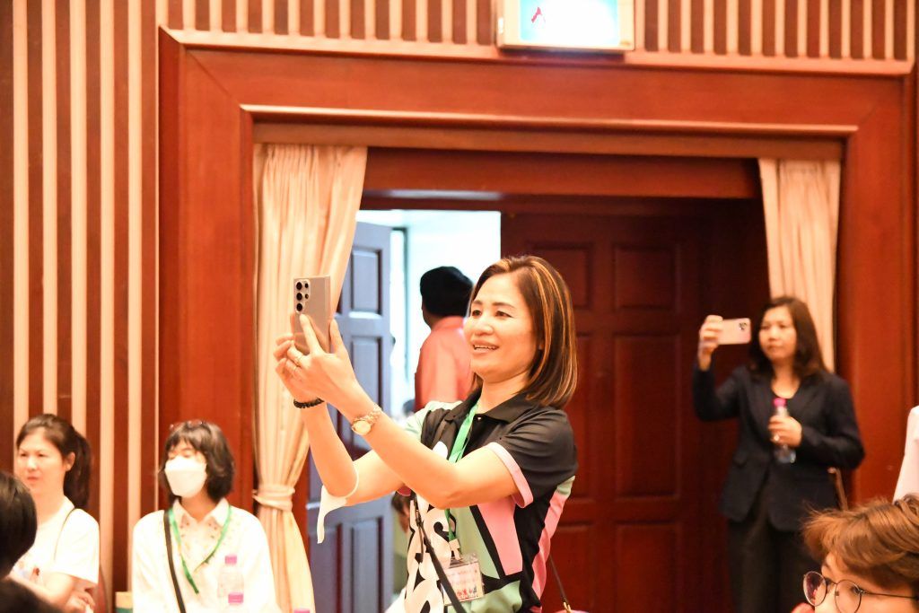 ภาควิชาวิศวกรรมคอมพิวเตอร์ต้อนรับคณะอาจารย์และนักเรียนจากโรงเรียนเตรียมอุดมศึกษาและโรงเรียนสามเสนวิทยาลัย - รูปภาพที่ 3