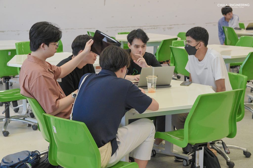 ภาพบรรยากาศวันสุดท้ายของงานกิจกรรม Design Thinking ร่วมกับ ทีมวิทยากร จาก ธนาคารกรุงเทพ - รูปภาพที่ 2