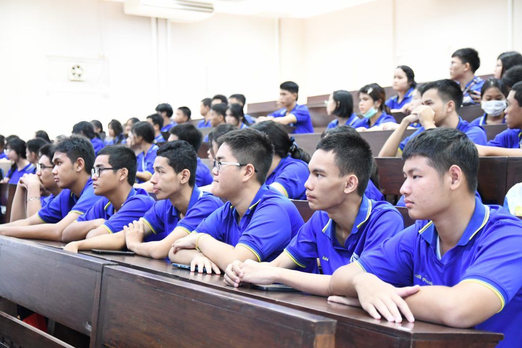 ?ภาควิชาวิศวกรรมคอมพิวเตอร์ต้อนรับคณะอาจารย์และนักเรียนจากโรงเรียนสาธิต มศว.ประสานมิตรและโรงเรียนเบญจมราชรังสฤษฎิ์ จ.ฉะเชิงเทรา? - รูปภาพที่ 6