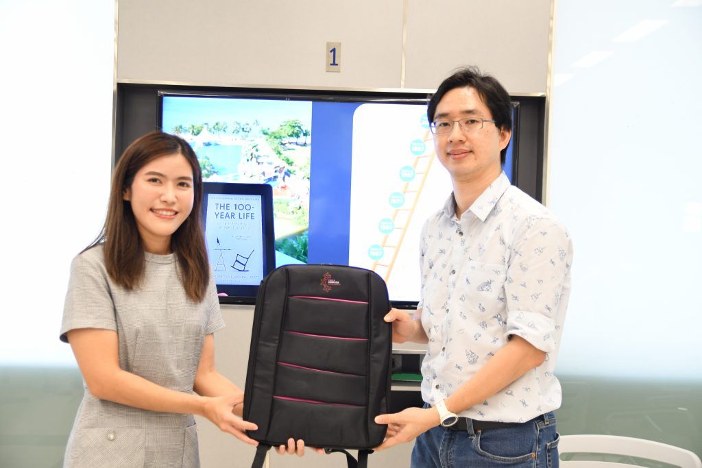 ??? ประมวลภาพงานกิจกรรม Friday Activities (สัปดาห์ที่ 13 )??? - รูปภาพที่ 5