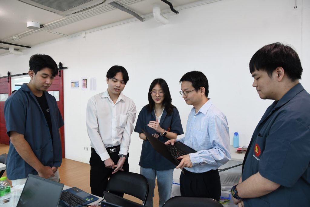 สุดยอดนิสิต CEDT โชว์ศักยภาพในการทำ Projects Pitching ในวิชา Embedded System - รูปภาพที่ 5