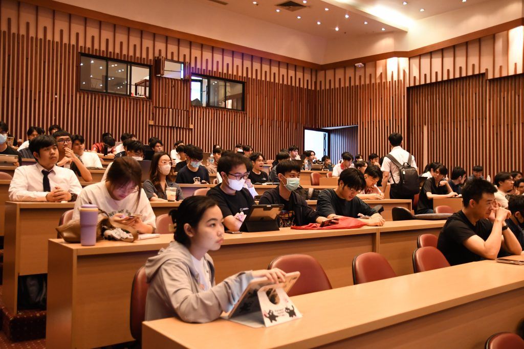 ??? ประมวลภาพงานกิจกรรม Friday Activities (สัปดาห์ที่ 3 )??? - รูปภาพที่ 6