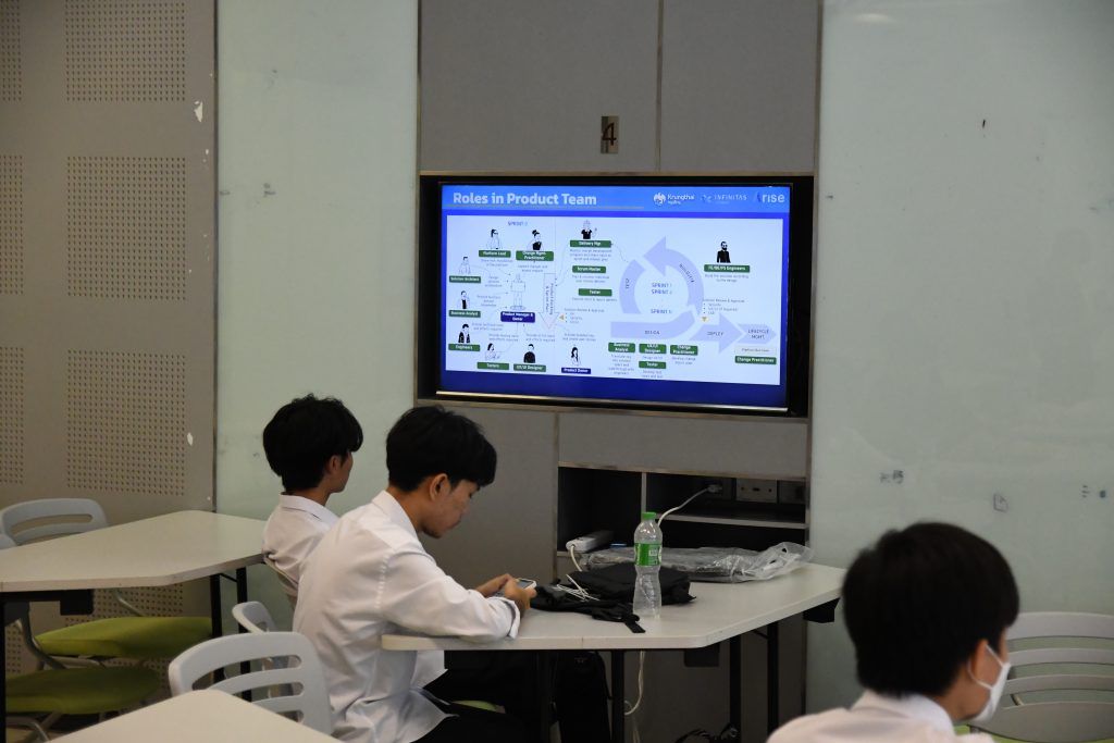 ?ประมวลภาพงานกิจกรรม Friday Activities ( สัปดาห์ที่ 13 )? - รูปภาพที่ 3