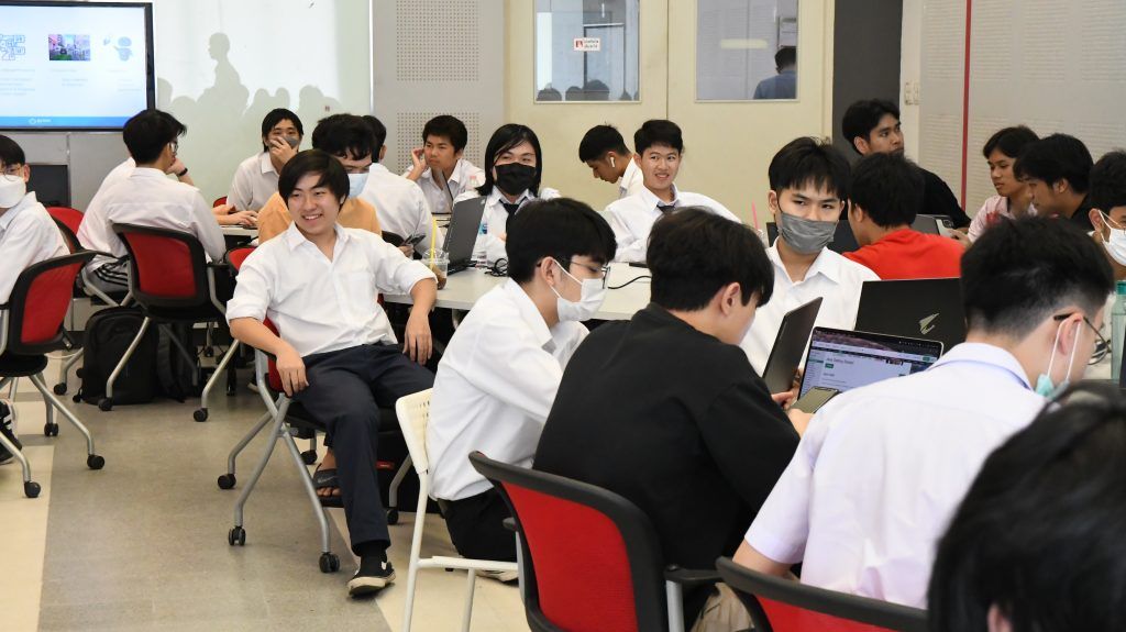 ?ประมวลภาพงานกิจกรรม Friday Activities ( สัปดาห์ที่ 2 )เมื่อวันศุกร์ ที่ 19 มกราคม 2567 ( ที่ผ่านมา )ในสัปดาห์นี้ มีถึง 3 สถานประกอบการ ? - รูปภาพที่ 6
