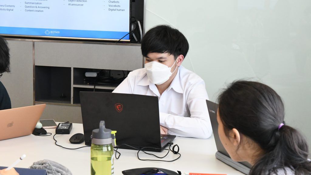 ?ประมวลภาพงานกิจกรรม Friday Activities ( สัปดาห์ที่ 2 )เมื่อวันศุกร์ ที่ 19 มกราคม 2567 ( ที่ผ่านมา )ในสัปดาห์นี้ มีถึง 3 สถานประกอบการ ? - รูปภาพที่ 4