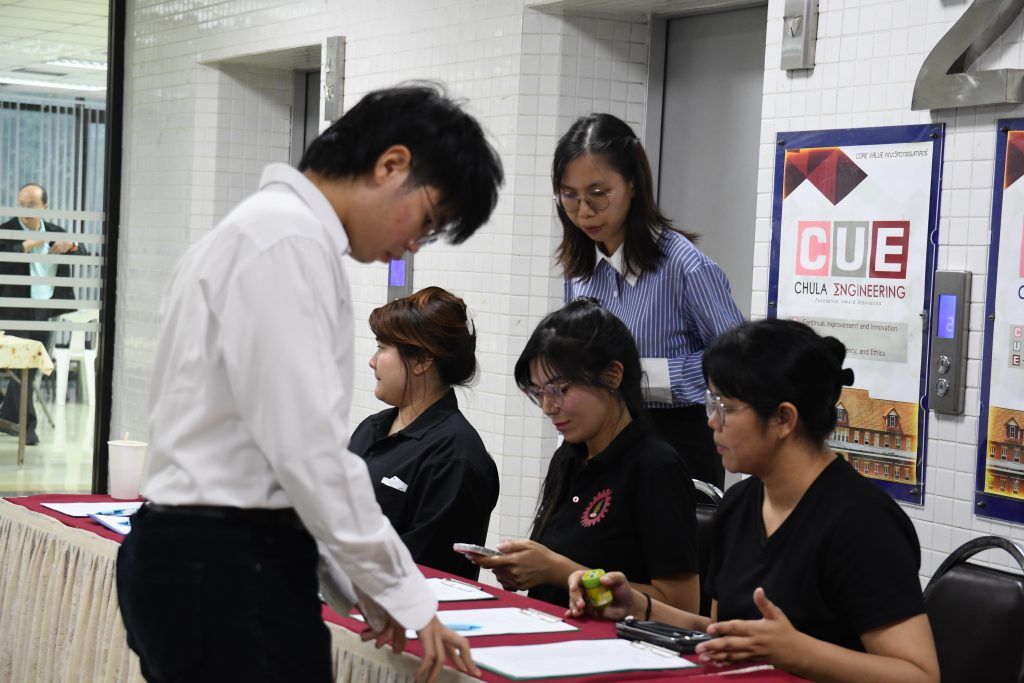 ภาพบรรยากาศงานปัจฉิมนิเทศนิสิตระดับปริญญาบัณฑิต ภาควิชาวิศวกรรมคอมพิวเตอร์ ประจำปีการศึกษาษา 2567 - รูปภาพที่ 2
