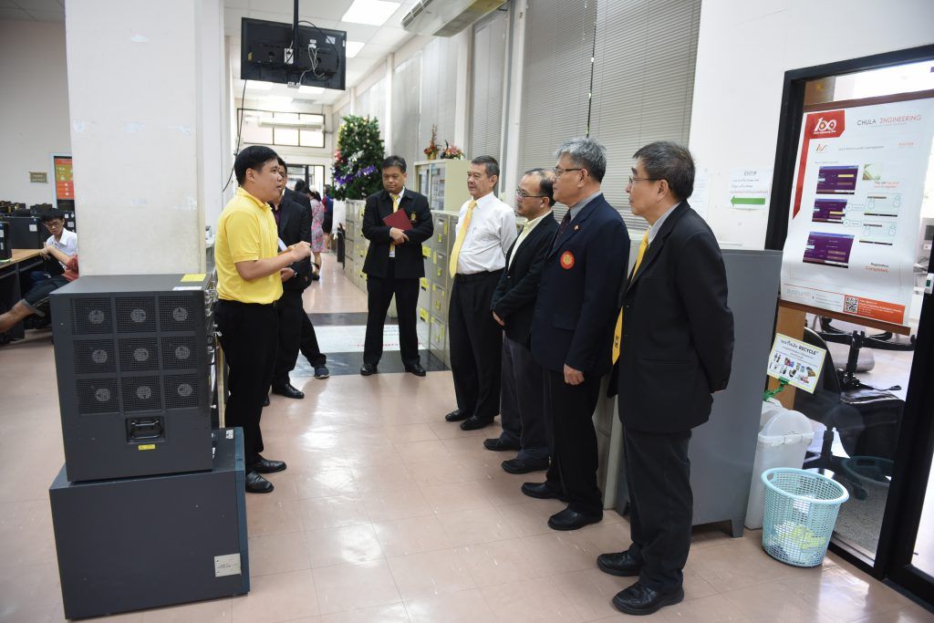 การตรวจเยี่ยมสถาบันการศึกษาหลักสูตรวิศวกรรมศาสตรบัณฑิต</br> สาขาวิชาวิศวกรรมคอมพิวเตอร์ จุฬาลงกรณ์มหาวิทยาลัย - รูปภาพที่ 4