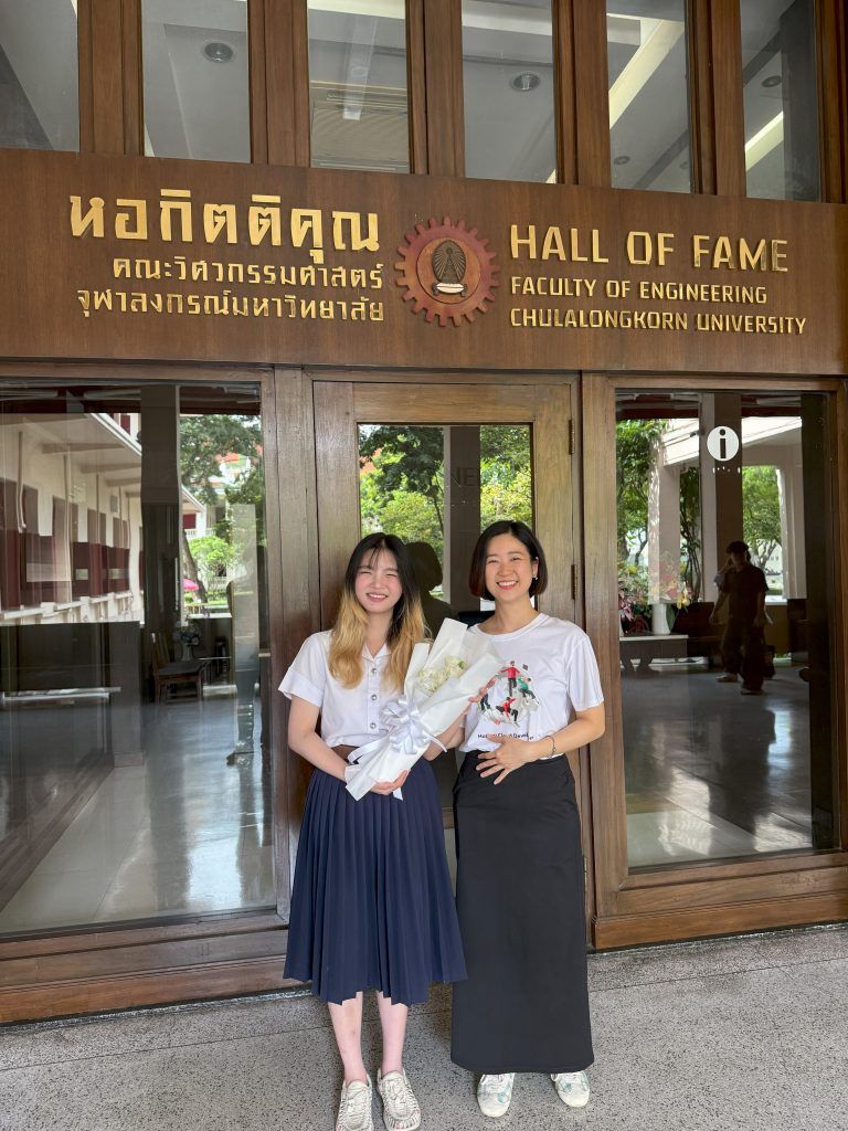 ? ?ผู้บริหาร Huawei และทีมงาน ได้ร่วมแสดงความยินดีกับ น.ส.วิชาดา ชัยประเสริฐสุด หรือ น้องเคอซา ที่ได้รับ ประกาศเกียรติคุณและรางวัล จากการทำกิจกรรมต่างๆ ในฐานะ Huawei Cloud Student Ambassador? ? - รูปภาพที่ 5