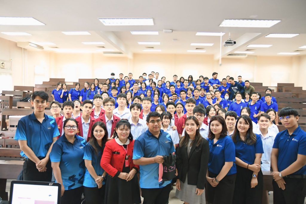 ?ภาควิชาวิศวกรรมคอมพิวเตอร์ต้อนรับคณะอาจารย์และนักเรียนจากโรงเรียนสาธิต มศว.ประสานมิตรและโรงเรียนเบญจมราชรังสฤษฎิ์ จ.ฉะเชิงเทรา? - รูปภาพที่ 1