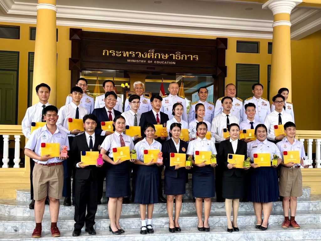 ภาควิชาวิศวกรรมคอมพิวเตอร์ คณะวิศวกรรมศาสตร์ จุฬาลงกรณ์มหาวิทยาลัย ขอแสดงความยินดีกับ นายวงศ์ไกรวิชชญ์ ชื่นชมภู - รูปภาพที่ 6