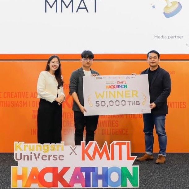 ?ภาควิชาวิศวกรรมคอมพิวเตอร์ขอแสดงความยินดี?กับนายธนกฤษ สายพันธ์ ,นางสาว เพ็ญพิชชา เกษเพ็ชร์นิสิตหลักสูตร CEDT และ นาย ณยศ สุวัฒโน จากคณะแพทยศาสตร์ สถาบันเทคโนโลยีพระจอมเกล้าเจ้าคุณทหารลาดกระบังที่ได้รับรางวัลชนะเลิศอันดับ 1 - รูปภาพที่ 4