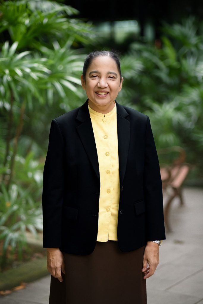 รศ.ดร.ธาราทิพย์ สุวรรณศาสตร์