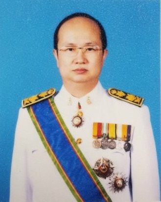รศ.ดร.วิวัฒน์ วัฒนาวุฒิ